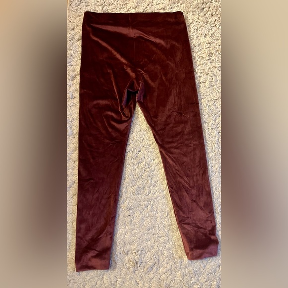 Velour Leggings | Old Navy High-Waisted Velour Leggings - Picture 5 of 5
